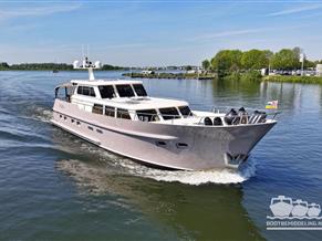 Euroship 1900 Pilothouse