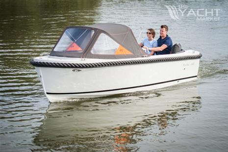 Maxima Boats Maxima 490XL