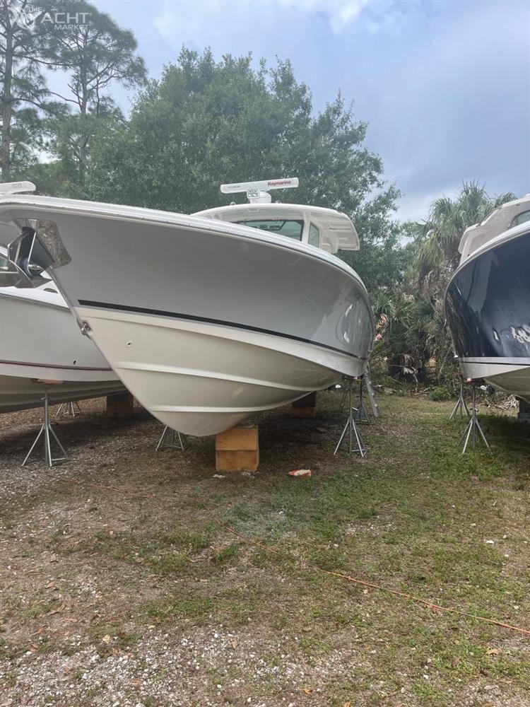 2018 Boston Whaler