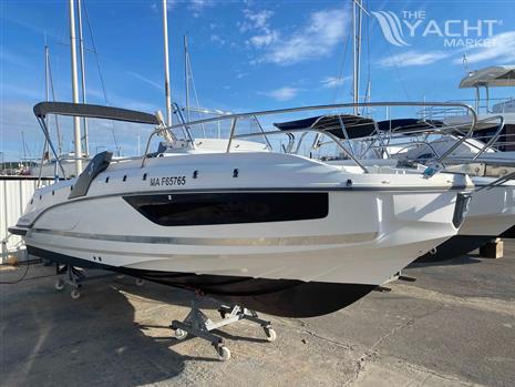 BENETEAU FLYER 7.7 SUNDECK