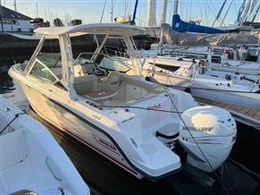 BOSTON WHALER VANTAGE 240