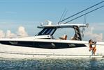 AQUILA 47 POWER CATAMARAN FOR SALE IN GREECE - BUY NOW 47 Molokai