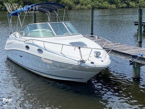 Sea Ray 240 Sundancer - 2010 Sea Ray 240 Sundancer - Photo #1