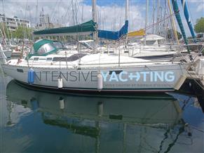 BENETEAU OCEANIS 320