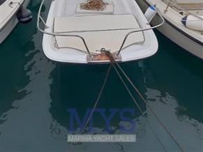 Boston Whaler 17 MONTAUK