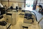 Bayliner DX 2200