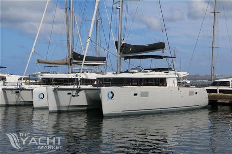 Lagoon Lagoon 450 - Used Sail Catamaran for sale