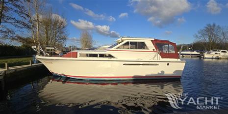 Princess 33 - Image 