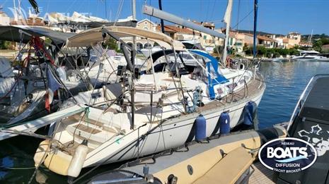 JEANNEAU SUN MAGIC 44