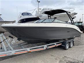 Sea Ray 230