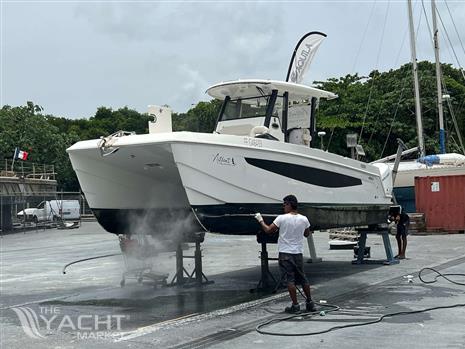 AQUILA YACHTS AQUILA 28 MOLOKAI