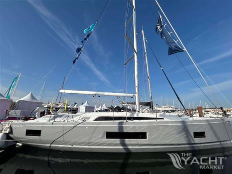 BENETEAU OCEANIS 46.1