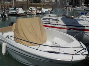 JEANNEAU CAP CAMARAT 6.5 CC