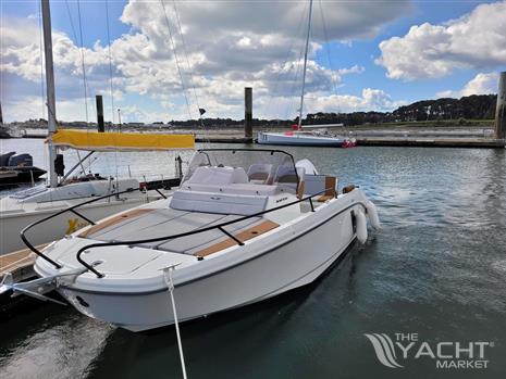 BENETEAU FLYER 7 SUNDECK