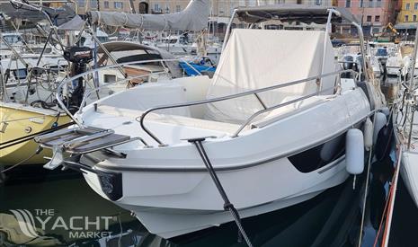 BENETEAU FLYER 8.8 SPACEDECK