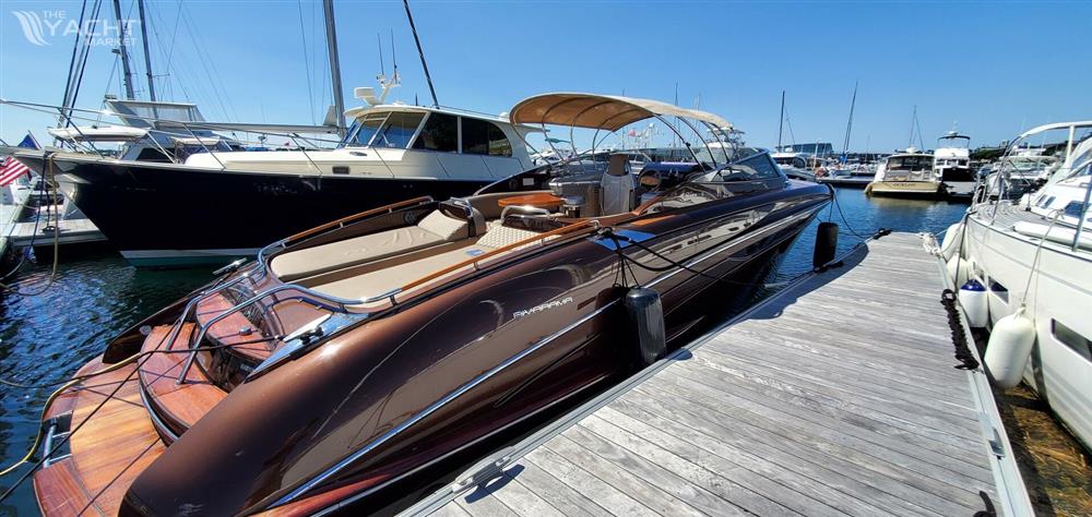 2012 Riva