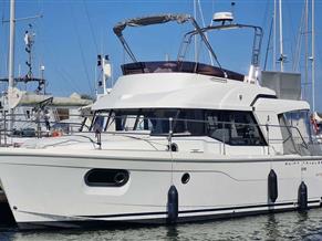 BENETEAU SWIFT TRAWLER 35