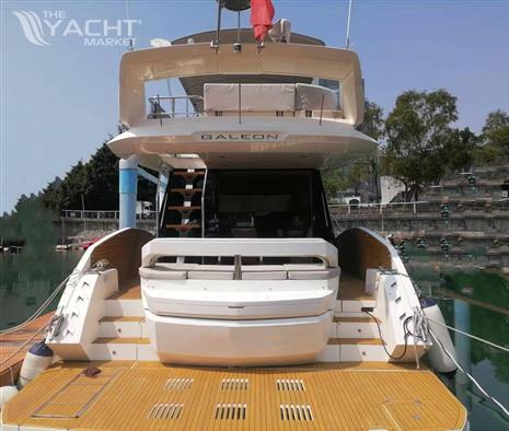 Galeon 500 Fly