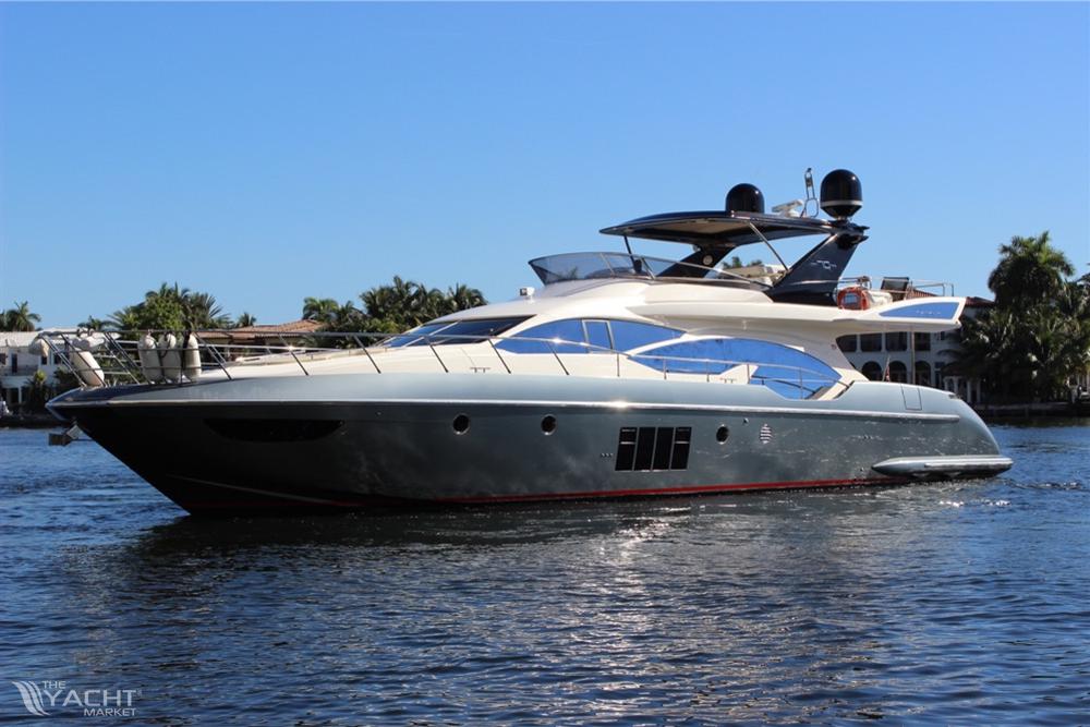 2012 Azimut