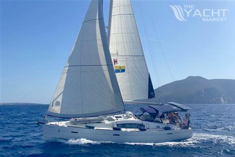 Beneteau Oceanis 43