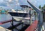 Robalo R272 Center Console