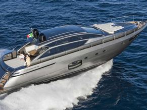 Pershing 62