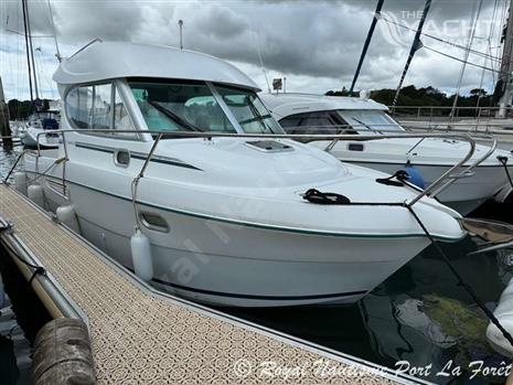 JEANNEAU MERRY FISHER 805