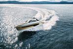 Sealine S335