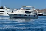 Ferretti 500 Fly