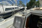 Beneteau Idylle 51 - Companionway