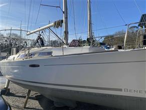 BENETEAU OCEANIS 31 LIFTING KEEL