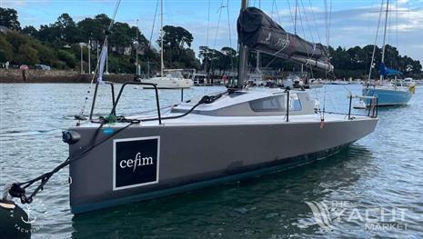 BENETEAU FIRST 24 SE