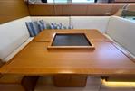 Jeanneau Sun Odyssey 419 - Jeanneau Sun Odyssey 419  - Saloon Table