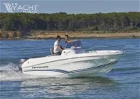 Jeanneau Cap Camarat 5.5CC