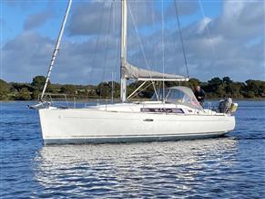 Beneteau Oceanis 37