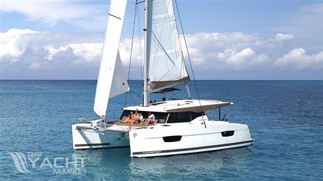 Fountaine Pajot Lucia 40 Quator