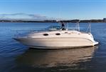 Sea Ray 240 Sundancer