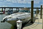 Sea Ray Express Cruiser 410