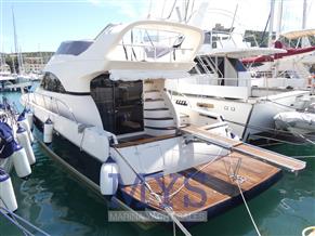 Cayman 42 FLY