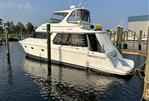 Carver 530 Voyager Pilothouse