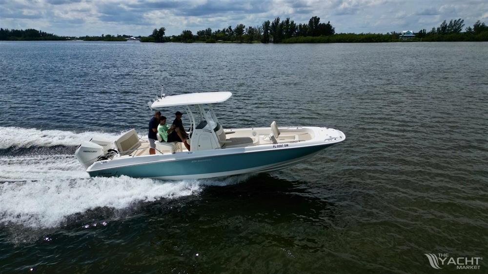 2019 Boston Whaler