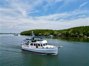 Grand Banks 49 Motoryacht