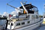 Grand Banks Classic, stabilized with thruster - UMT Davit and Novurania RIB