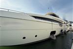 Ferretti Yachts 960