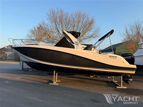 QUICKSILVER QUICKSILVER ACTIV 675 OPEN