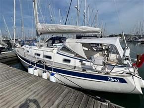 Hallberg Rassy 342