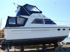 Marine Projects Princess 35 Flybridge