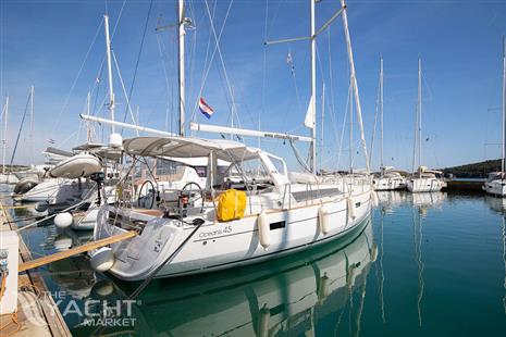 BENETEAU OCEANIS 45