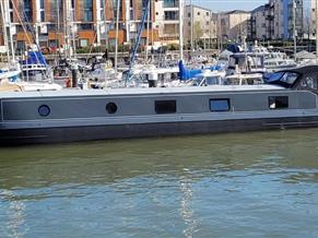 Collingwood 60ft Luxury Widebeam Barge