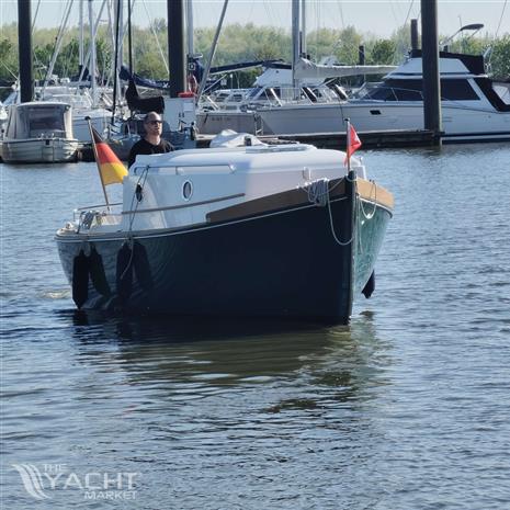 YACHTWERFT HAMBURG TUCK 22 F